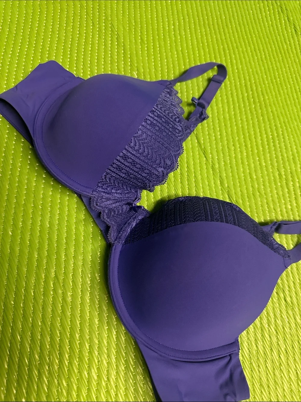 Maidenform Purple Lace-Accent T-Shirt Bra